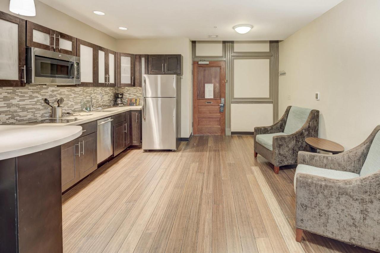 Staybridge Suites Baltimore - Inner Harbor By Ihg